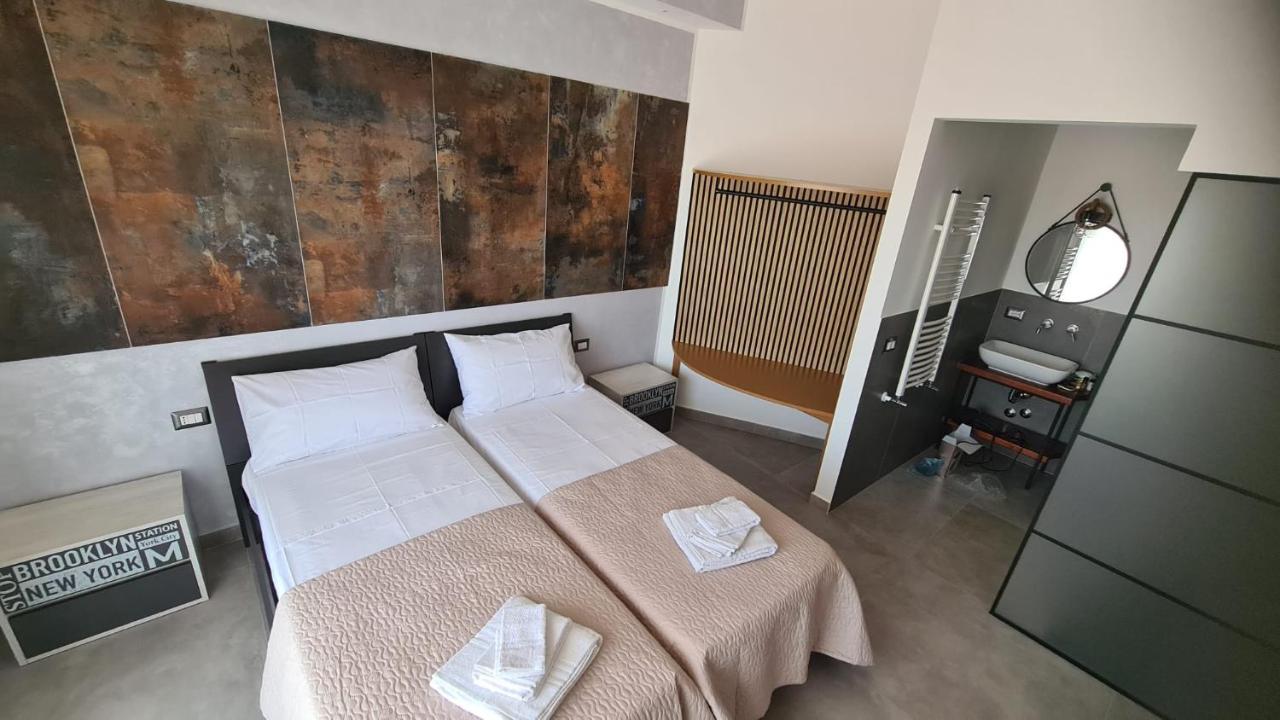 Casa Veneziano Bed and Breakfast Messina Eksteriør billede