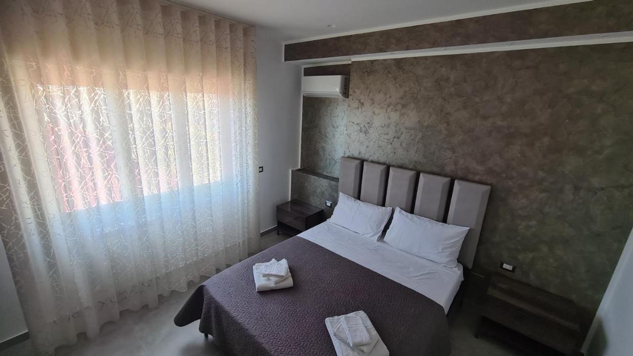 Casa Veneziano Bed and Breakfast Messina Eksteriør billede