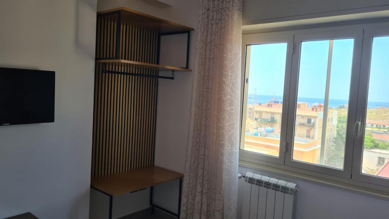 Casa Veneziano Bed and Breakfast Messina Eksteriør billede